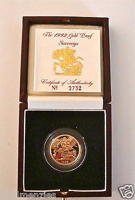 1992 QUEEN ELIZABETH II GOLD FULL PROOF SOVEREIGN with BOX & COA